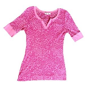 Y2K Energie Pink Cheetah Henley!